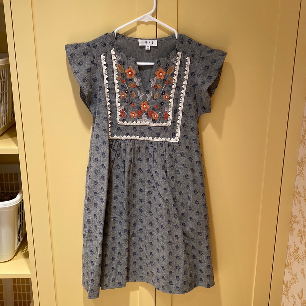 Gray embroidery dress